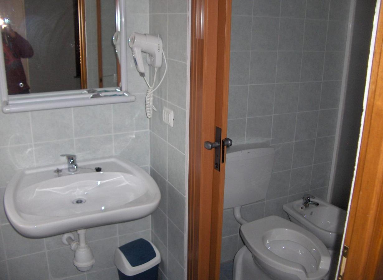 Residenza La Ruina Aparthotel Fenestrelle Cameră foto